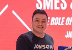 Direktur Marketing dari Maucash Indra Suryawan.