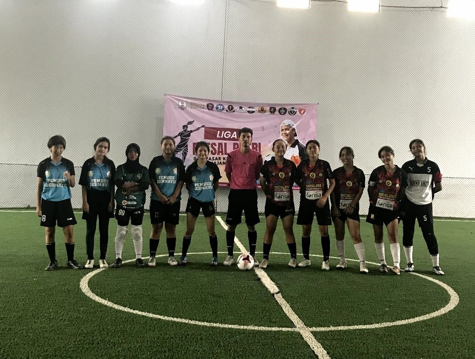 Peserta turnamen futsal Srikandi Ganjar