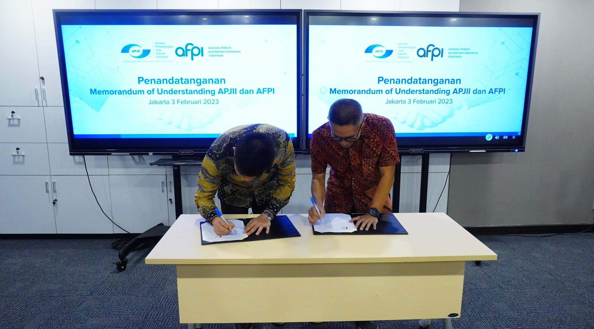 Penandatanganan kerja sama antara APJII dan AFPI dalam rangka mendukung perluasan digitalisasi dan meningkatkan dampak ekonomi digital.