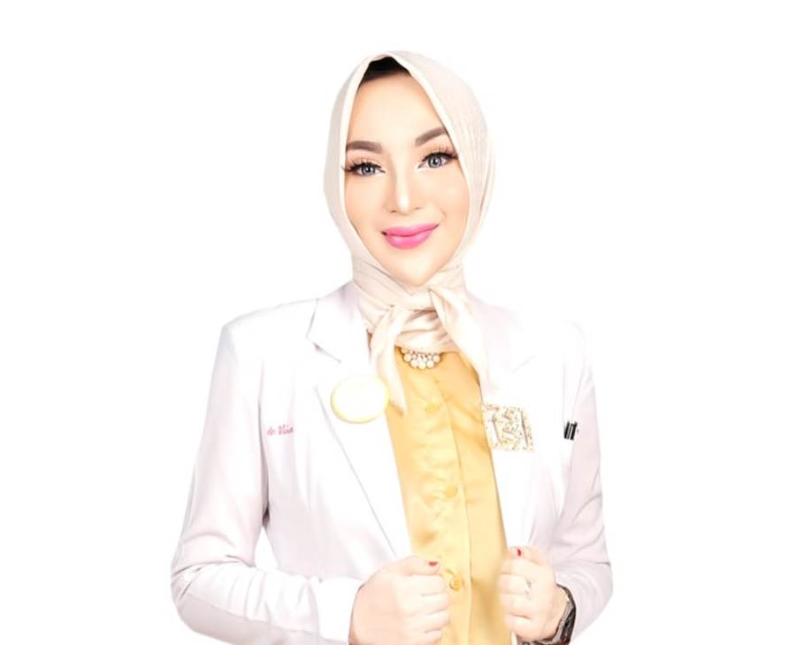 CEO, Owner, dan Founder Vina Group, Dr. dr. Vina Ariesta Dewi, M.Pd., Dipl CIBTAC.