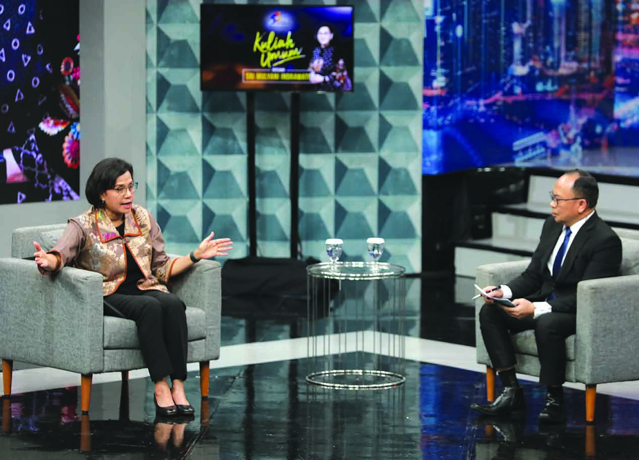 Menteri Keuangan Sri Mulyani menyampaikan materi saat Kuliah Umum di Grand Studio Metro TV, Jakarta, Jumat (3/2/2023).