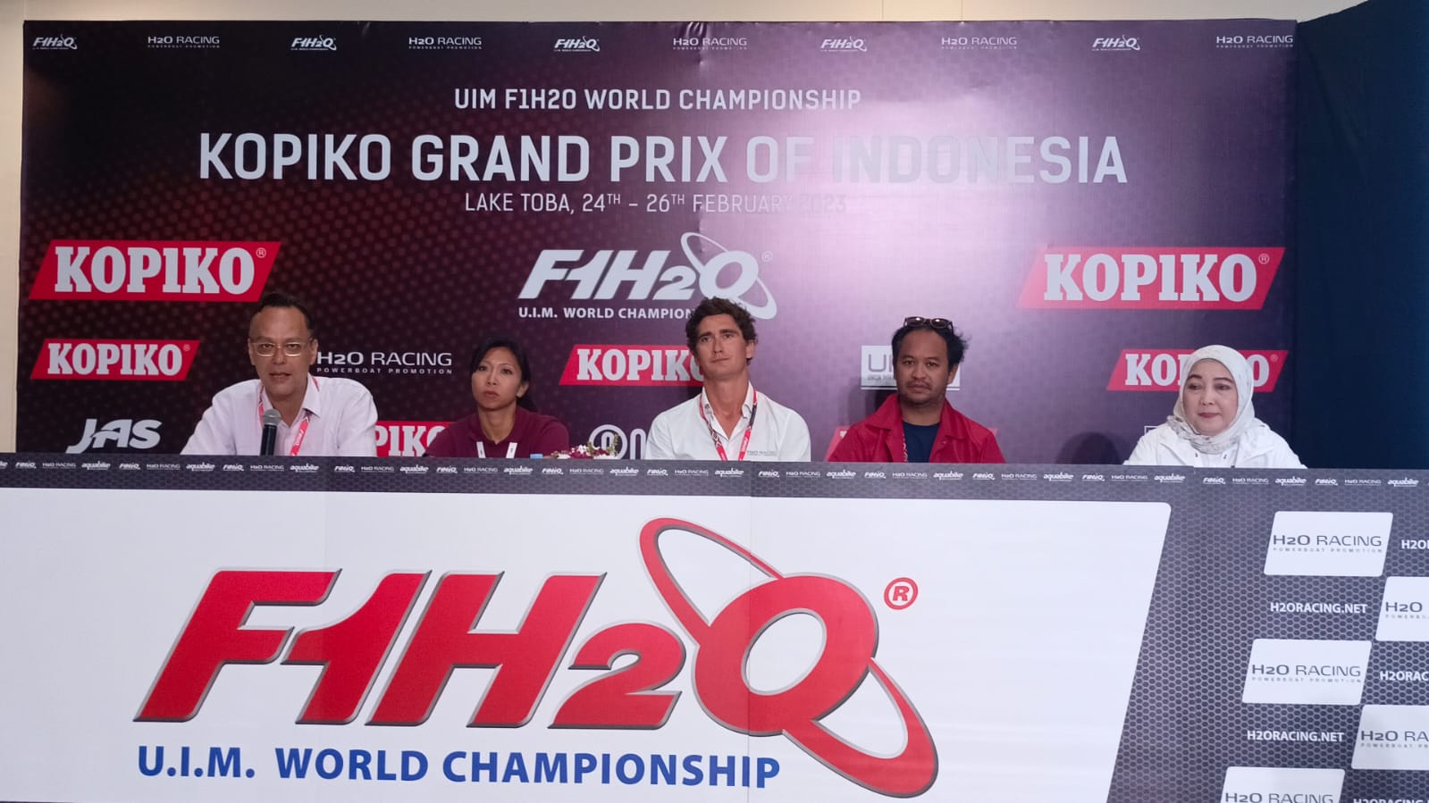 Dampak cuaca yang kurang baik berujung penundaan babak kualifikasi F1H20, tujuannya semata demi keselamatan para pembalap F1H2O.