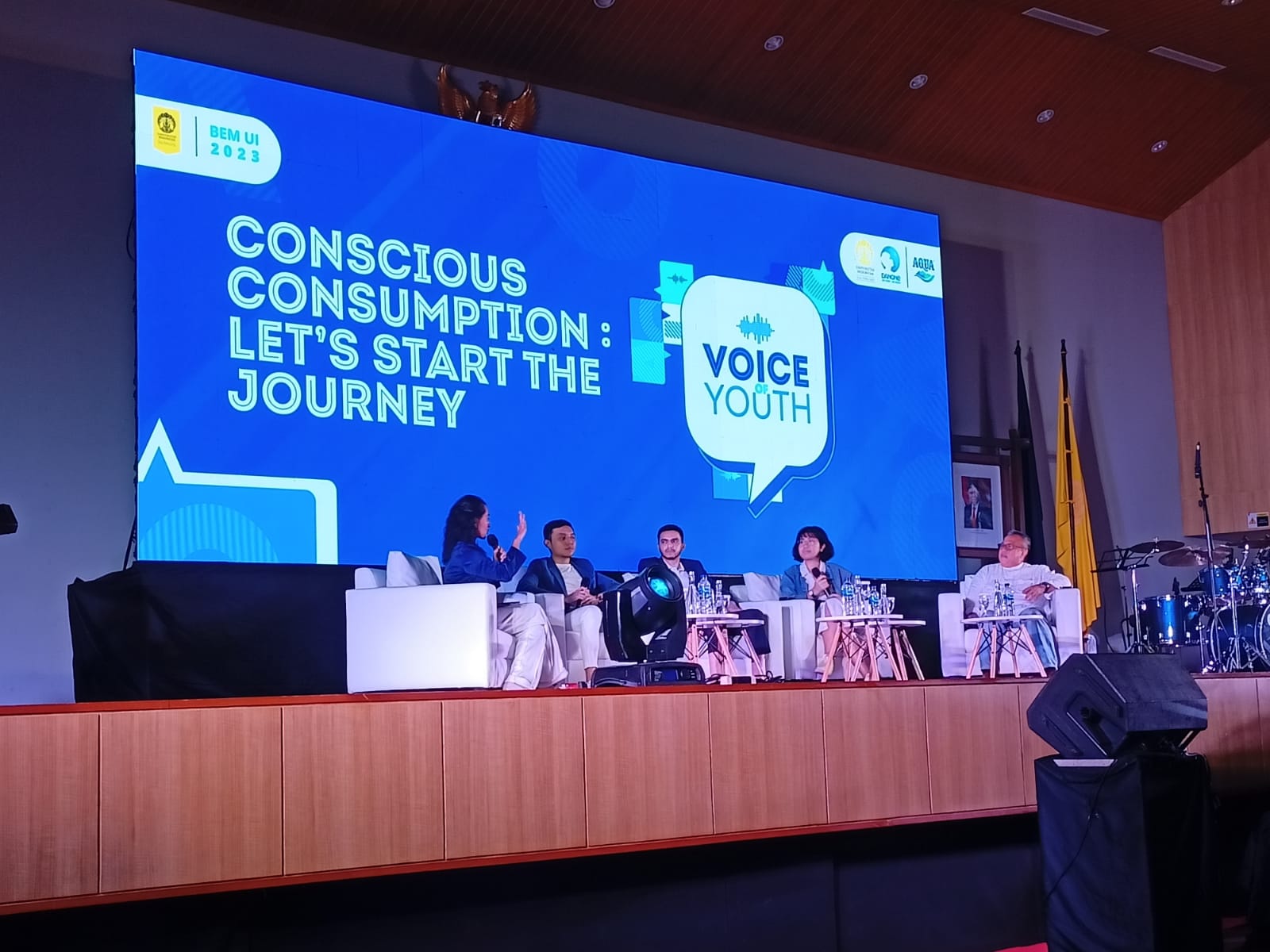 Danone dan BEM UI Kampanye Kesadaran Mengonsumsi