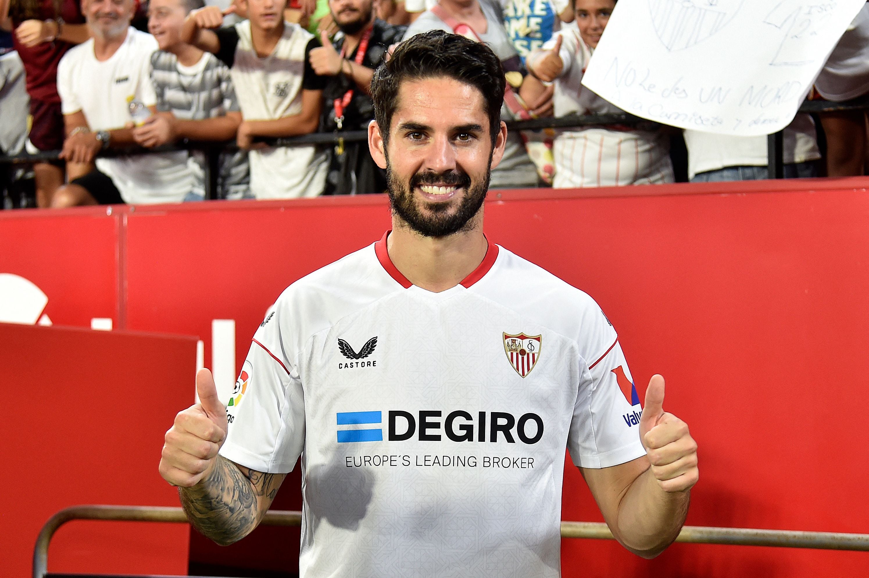 Isco saat diperkenalkan sebagai pemain Sevilla, 10 Agustus 2022 lalu.