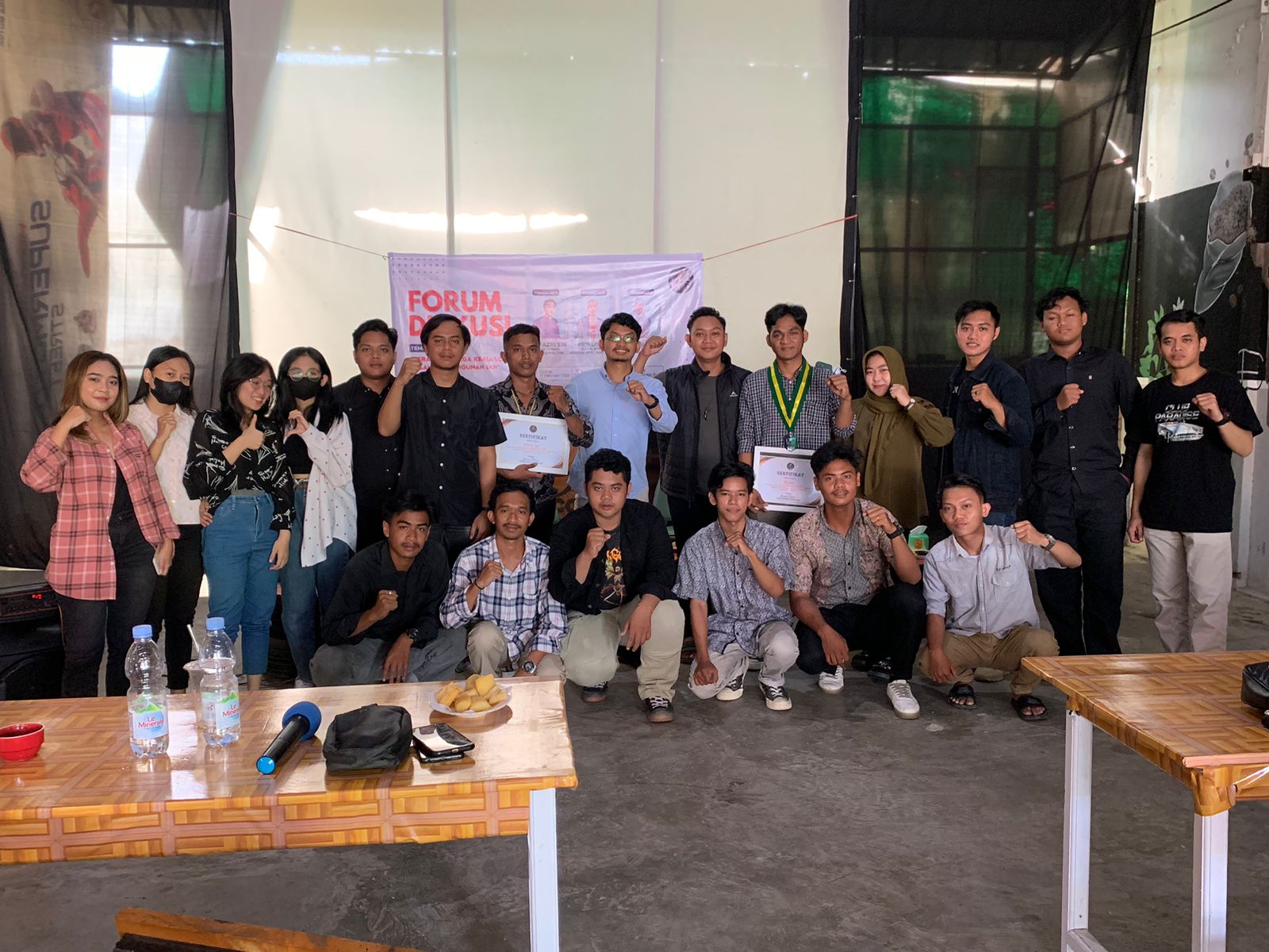 Forum Milenial Nusantara bersama para aktivis kampus di Kalimantan Timur menyoal kesiapan tenaga kerja lokal di IKN