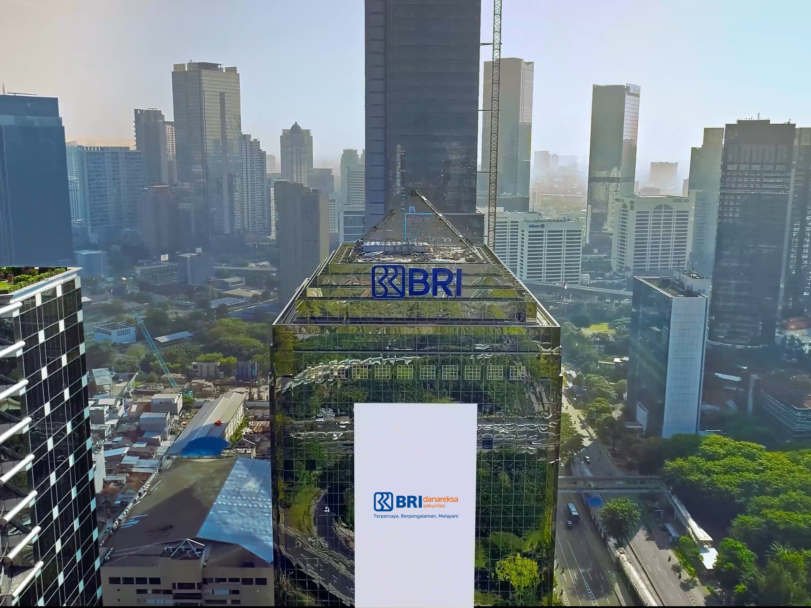 Gedung BRI.