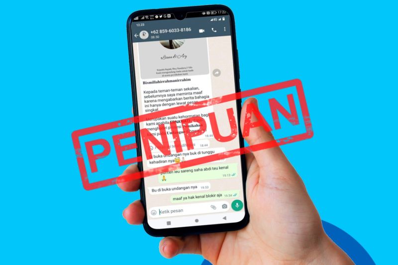 Modus penipuan surat digital undangan pernikahan yang disebarkan melalui pesan singkat semakin meresahkan masyarakat.