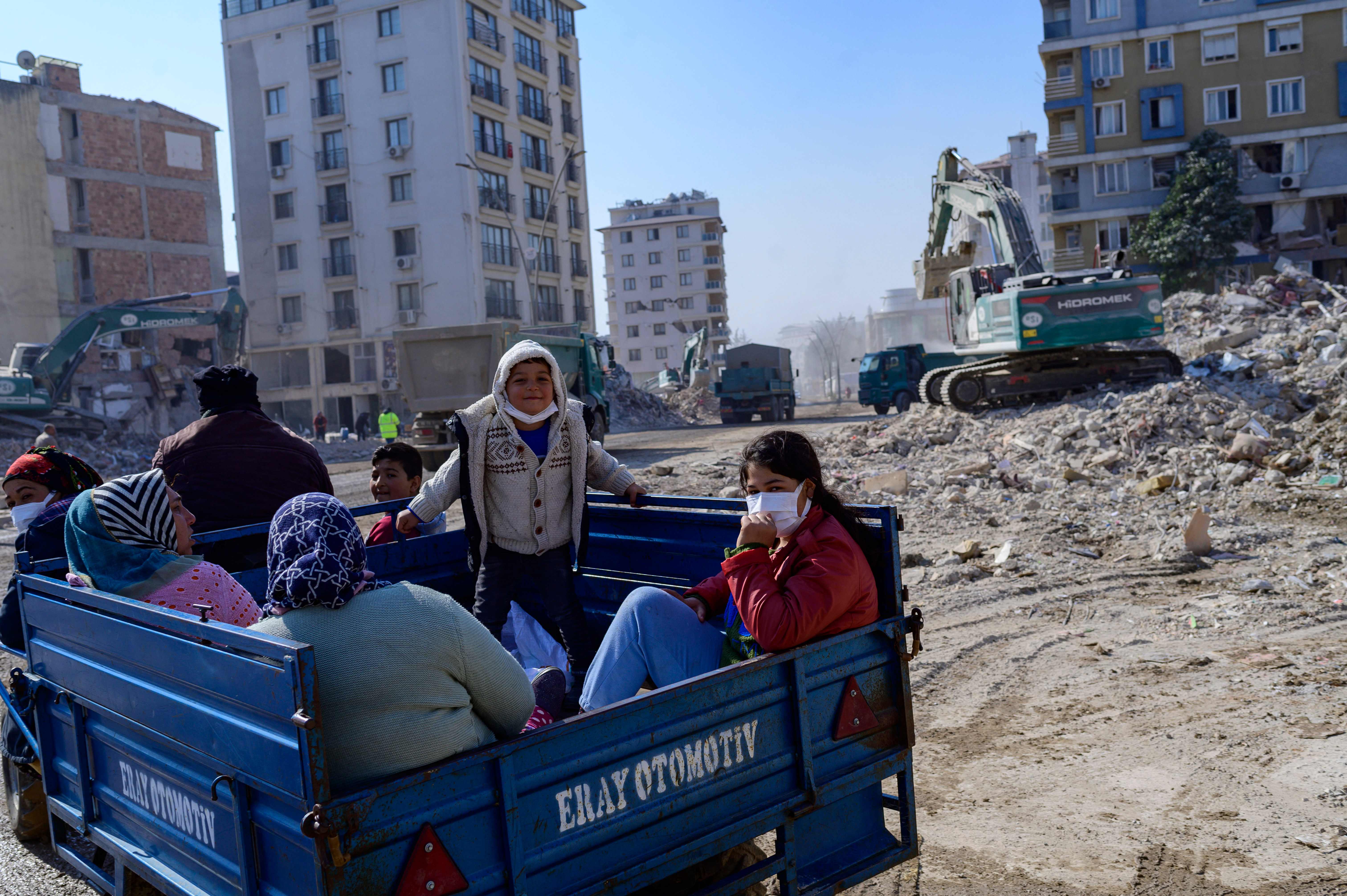 Garuda Angkut 140 Ton Bantuan Kemanusiaan ke Turki dan Suriah