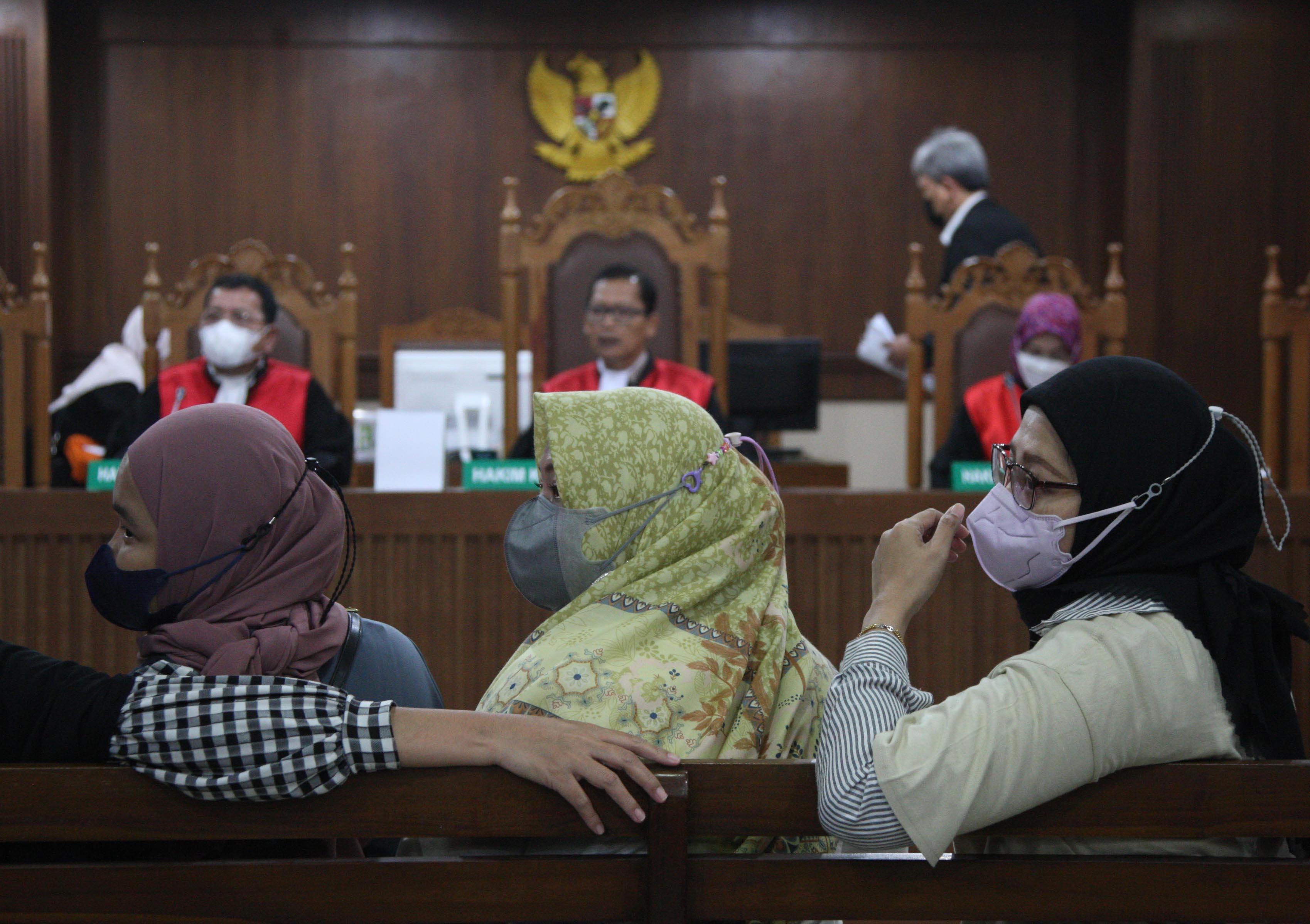 Sidang perdana gugatan class action kasus gagal ginjal akut pada anak di Pengadilan Negeri Jakarta Pusat, Selasa (17/01/2023).