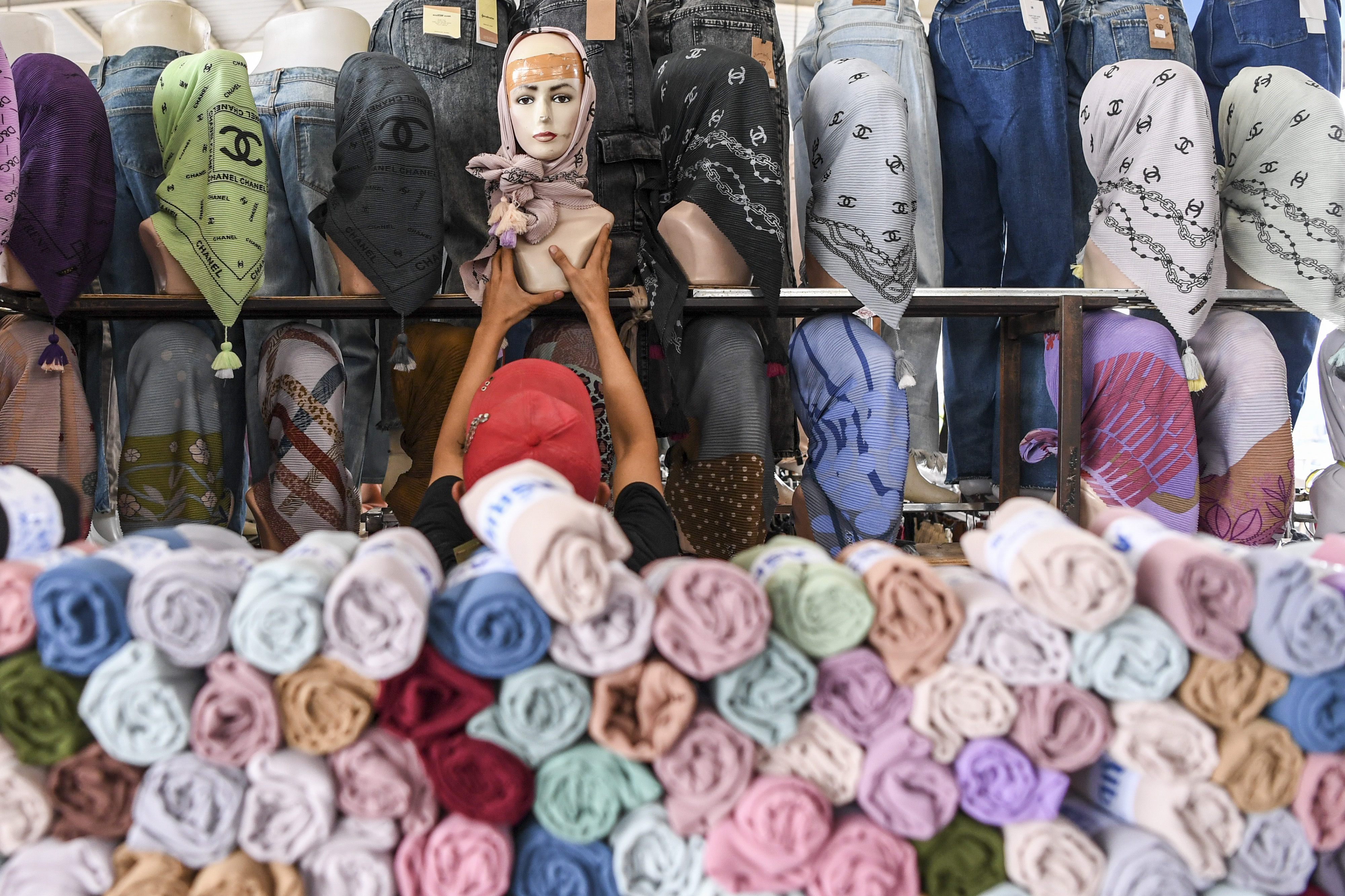 BI: Kinerja Penjualan Eceran Triwulan IV 2022 Melambat