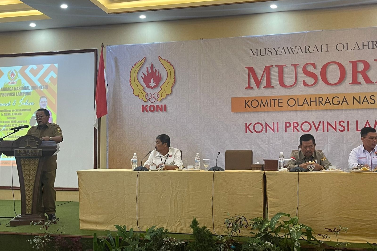 Pada Musyawarah Olahraga Provinsi KONI Lampung di Bandarlampung, Senin (20/2), Arinal meraih 70 suara dari sejumlah cabang olahraga.