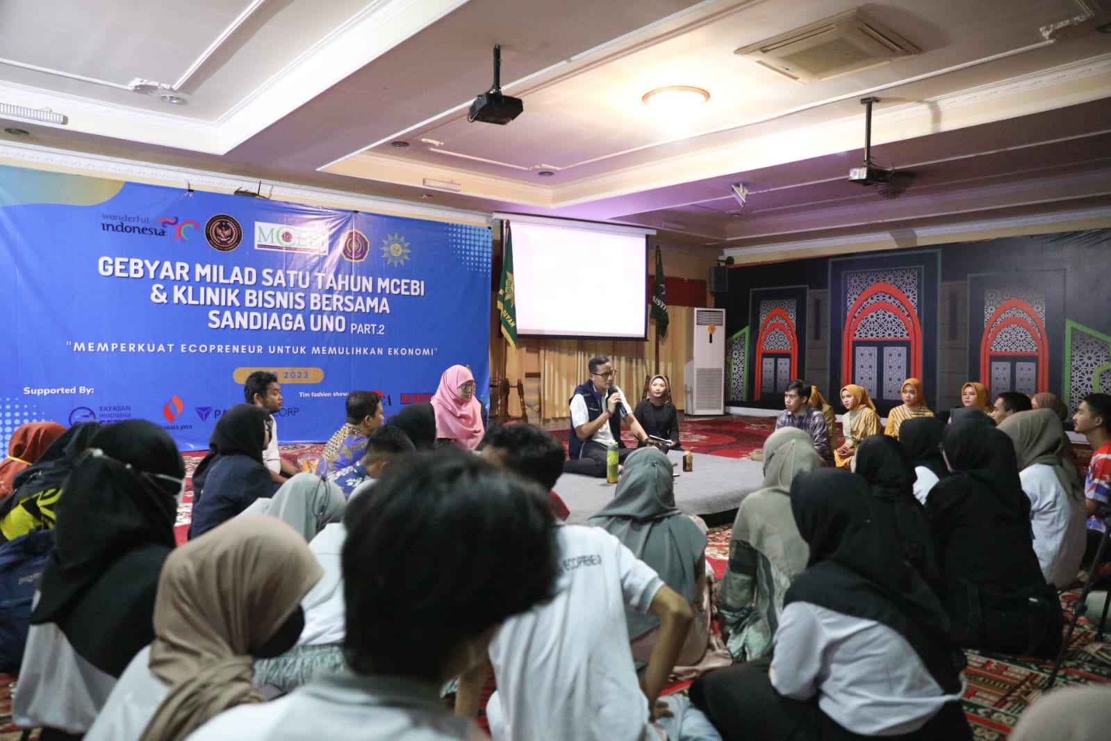 Menparekraf Sandiaga Uno menghadiri milad satu tahun sekaligus klinik bisnis Muhammadiyah Center for Entrepreneurship and Business Incubator
