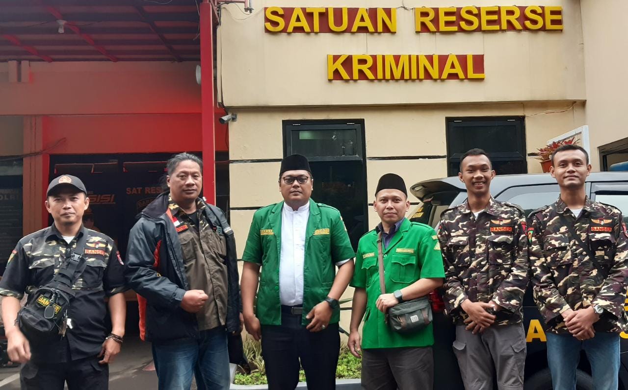 Sejumlah pengurus GP Ansor Kota Bandung sesuai melapor ke Polrestabes Bandung