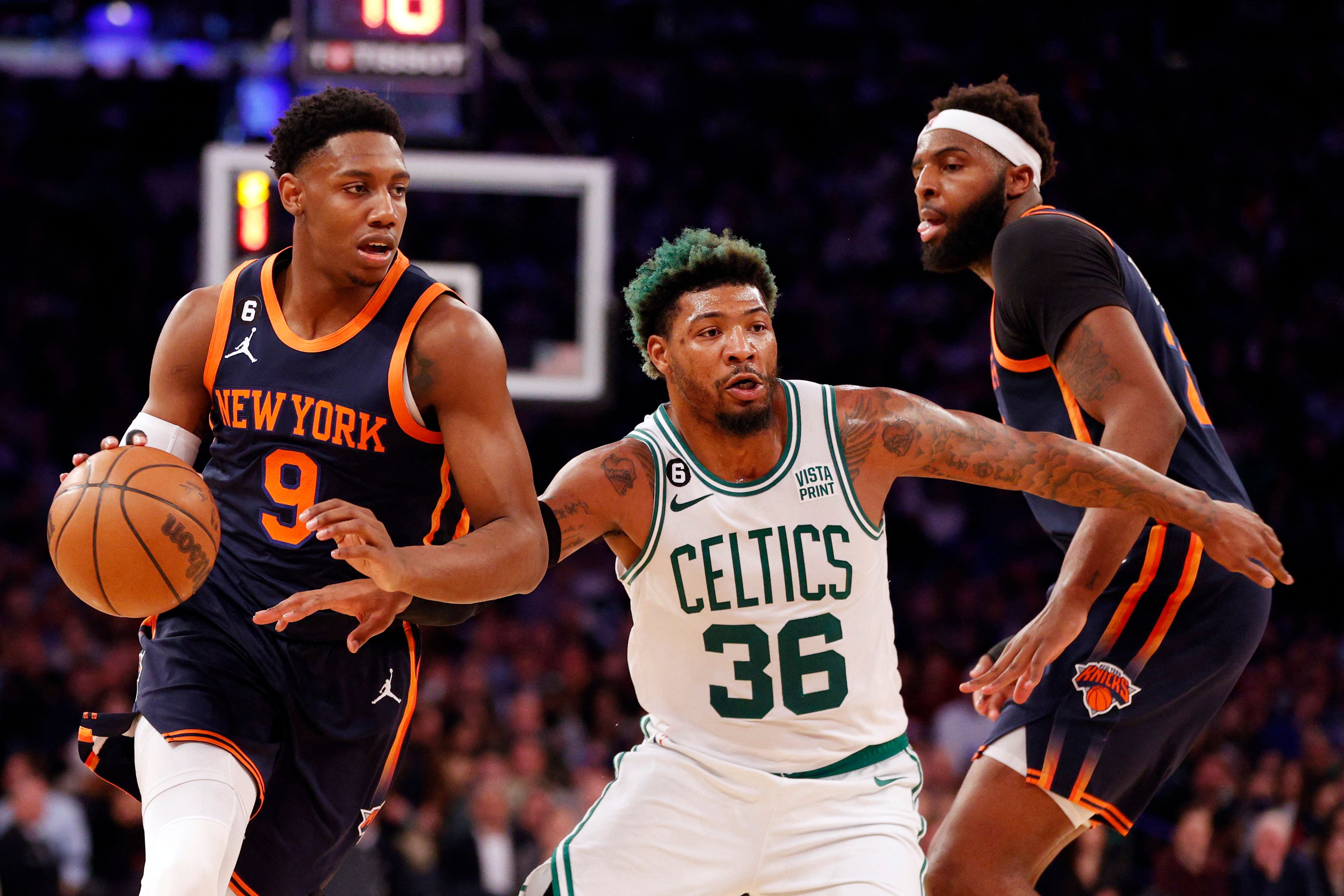 Laga NBA antara New York Knicks dan Boston Celtics