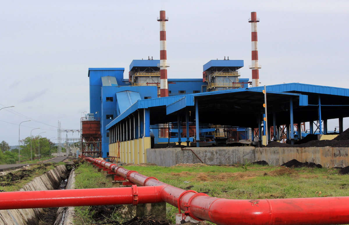Pembangkit Listrik Tenaga Uap (PLTU) Bolok di Desa Bolok, Kecamatan Kupang Barat