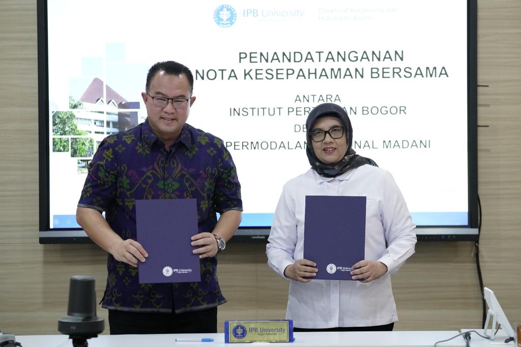 Acara penandatanganan MoU kerja sama antara PT PNM dan IPB dilaksanakan pada Senin (13/2) di Kampus IPB Dramaga Bogor.