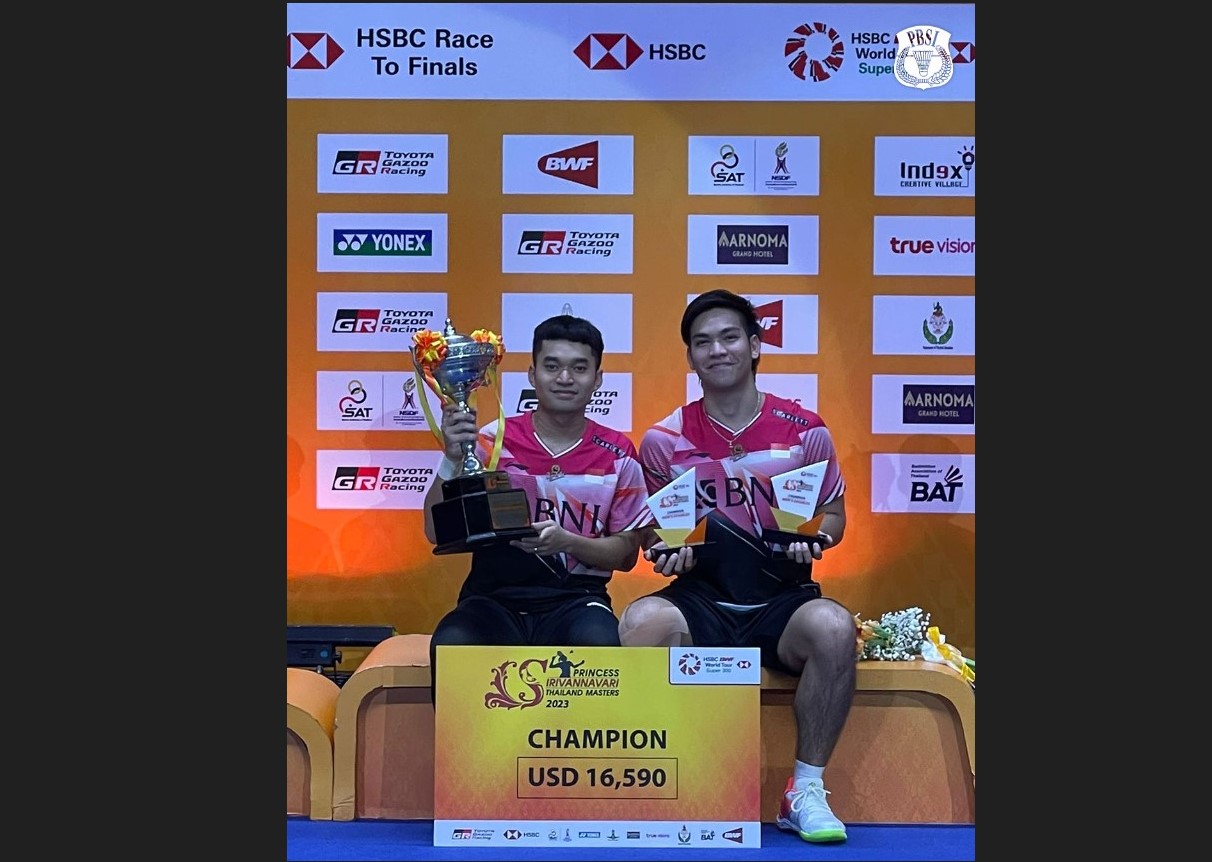 Ganda putra Indonesia Leo Rolly Carnando/Daniel Marthin usai menjadi juara di Thailand Masters.