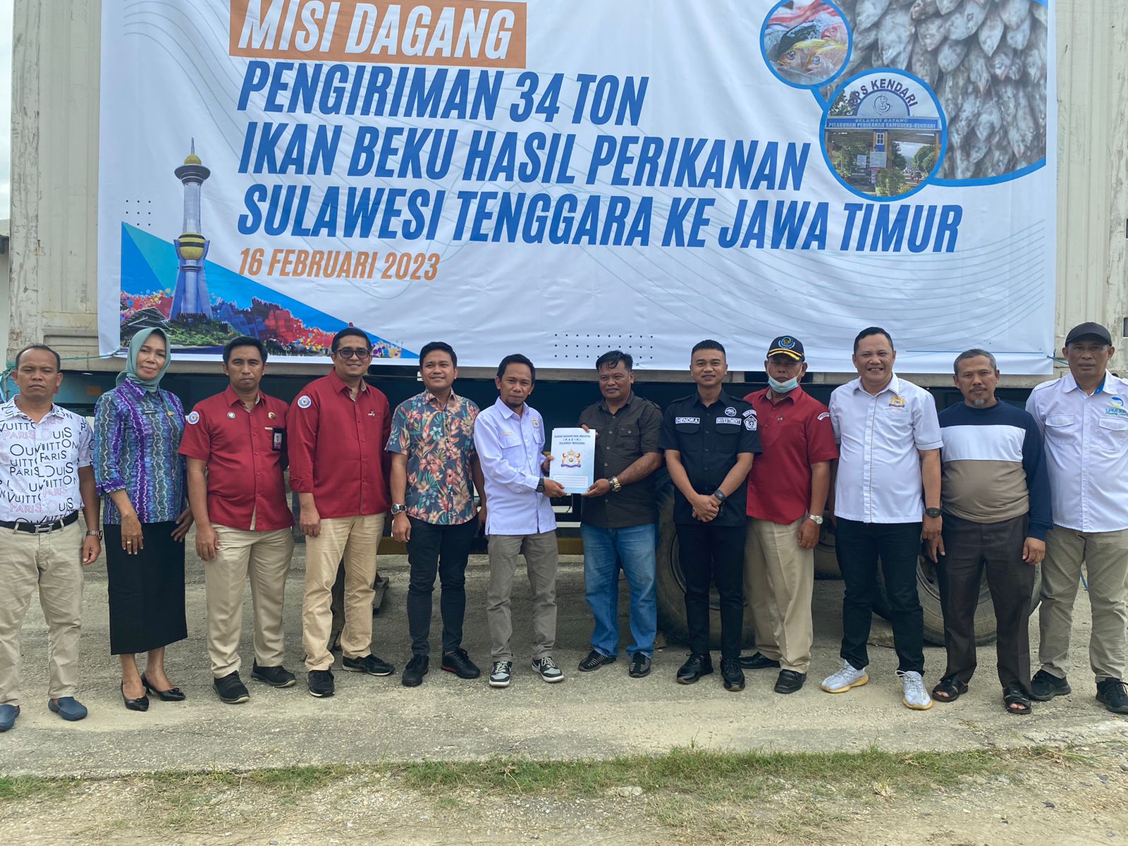 Kadin Sultra terus melakukan misi dagang dengan mengirim 51 ton hasil perikanan laut ke Provinsi Jawa Timur (Jatim), Kamis (16/2/2023)
