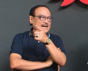 Budayawan dan politikus senior, Eros Djarot.