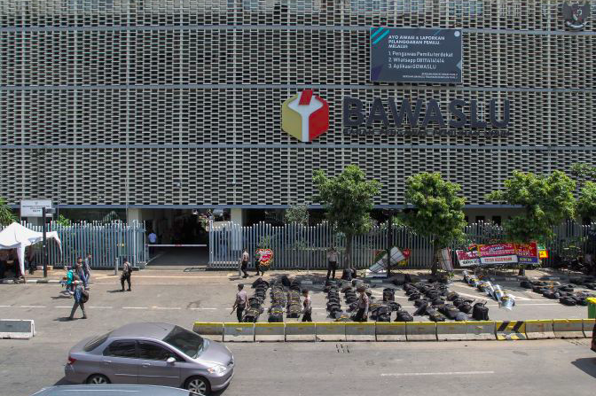 Badan Pengawas Pemilu. 