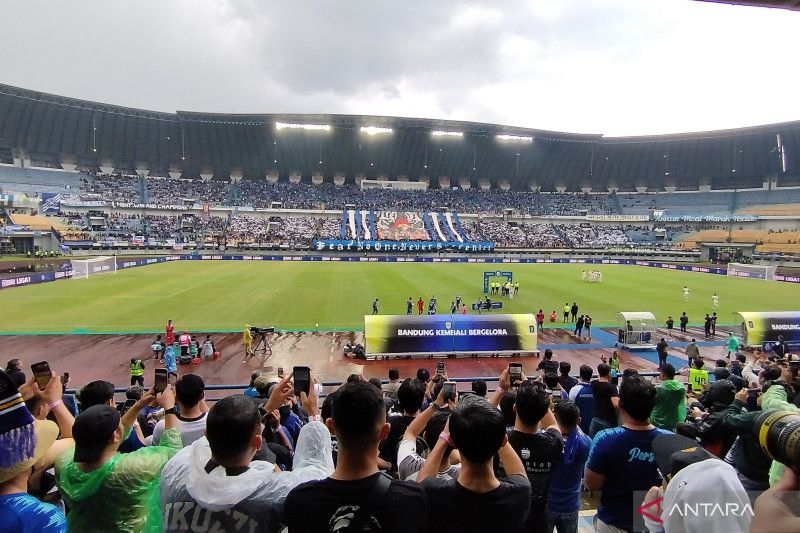 Polda Jabar izinkan Persib Pakai Stadion GBLA saat Jamu PSS
