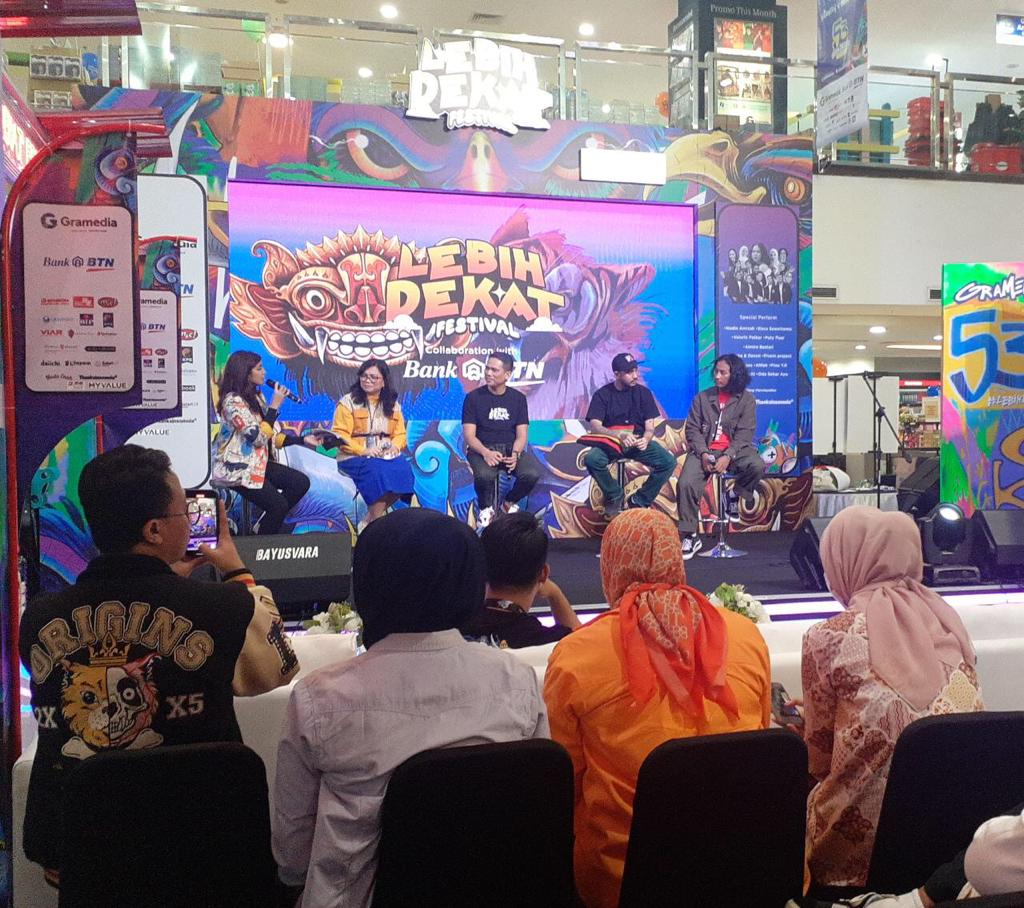 Selebrasi ulang tahun ke-53 Gramedia. 