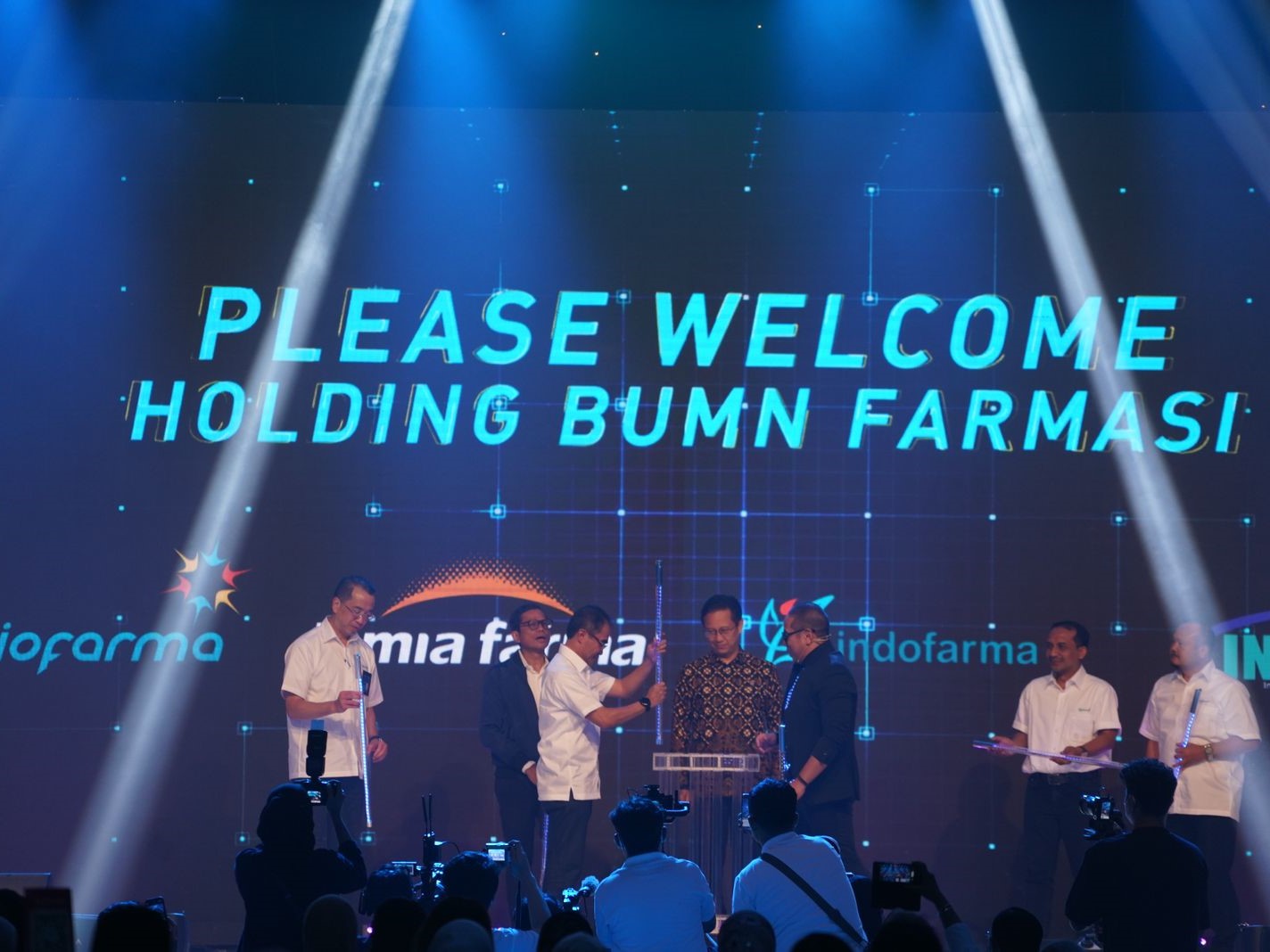 Peluncuran logo baru holding BUMN farmasi pada akhir bulan lalu.