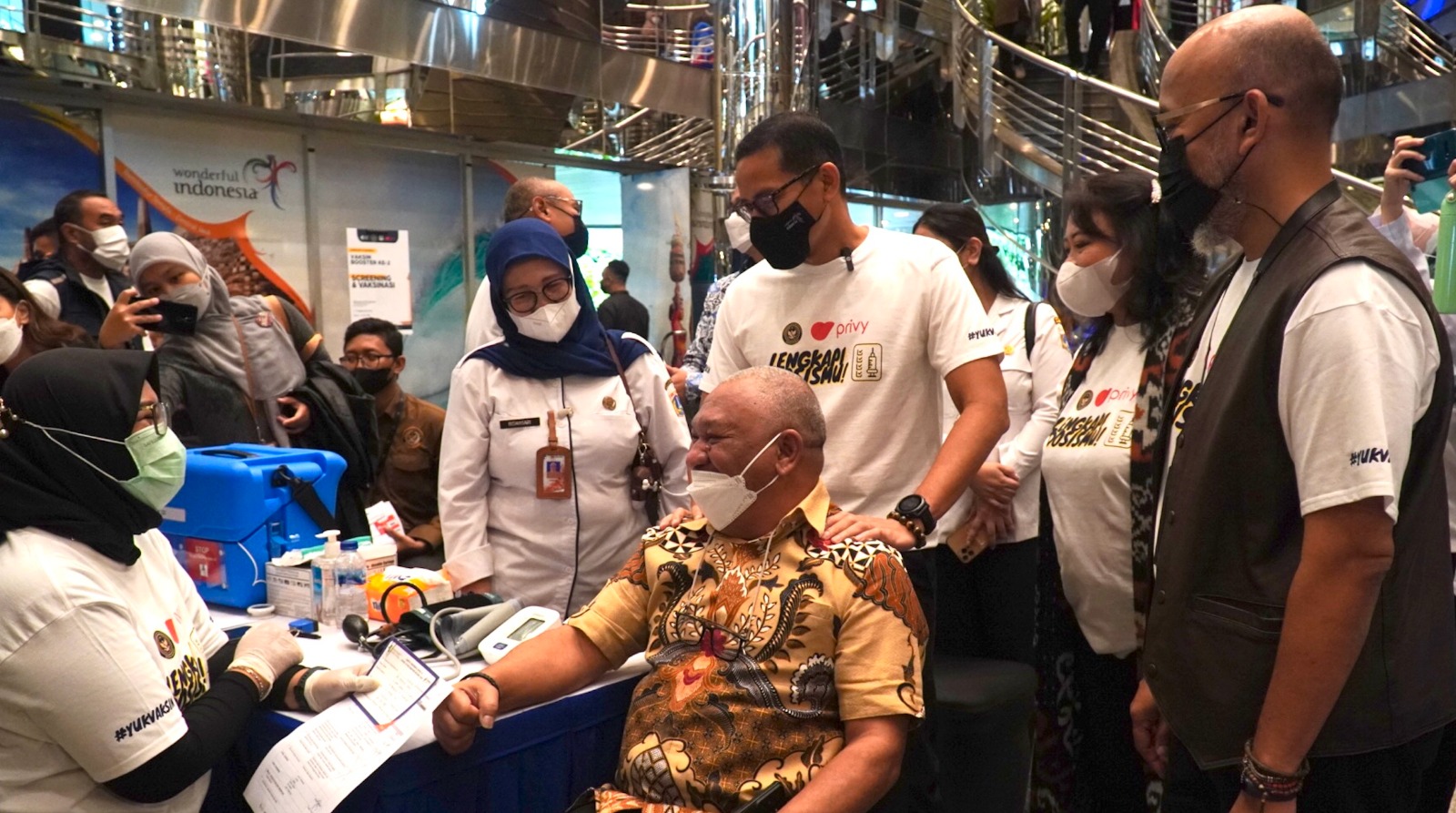 Program GeBer (Gerak Bersama) melalui Sentra Vaksin Booster Kedua yang didukung Privy.