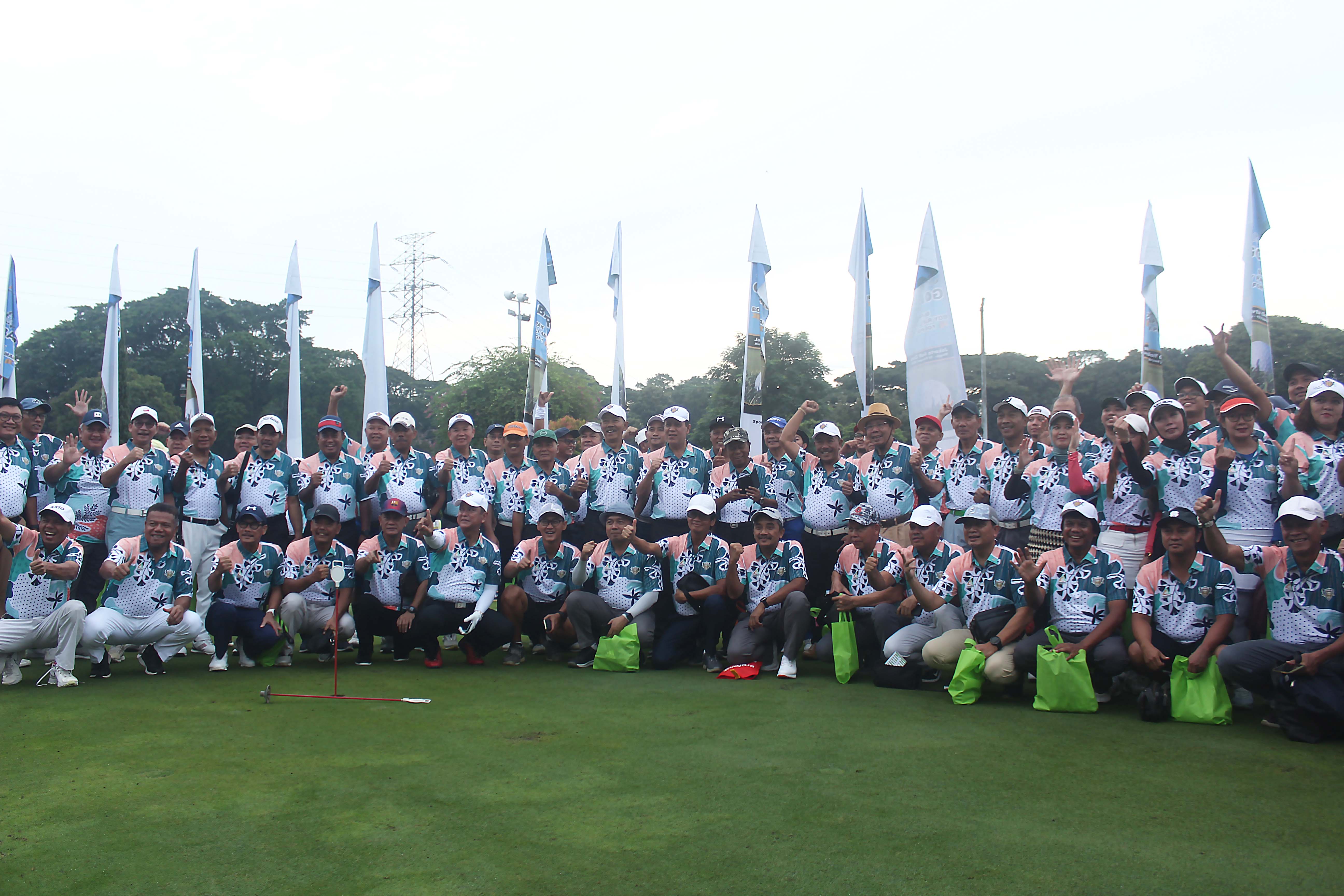 Sejumlah perwakilan anggota PGI dari Pengurus Provinsi, Pengurus Kota/Kabupaten, dan Klub di Jakarta Golf Klub.