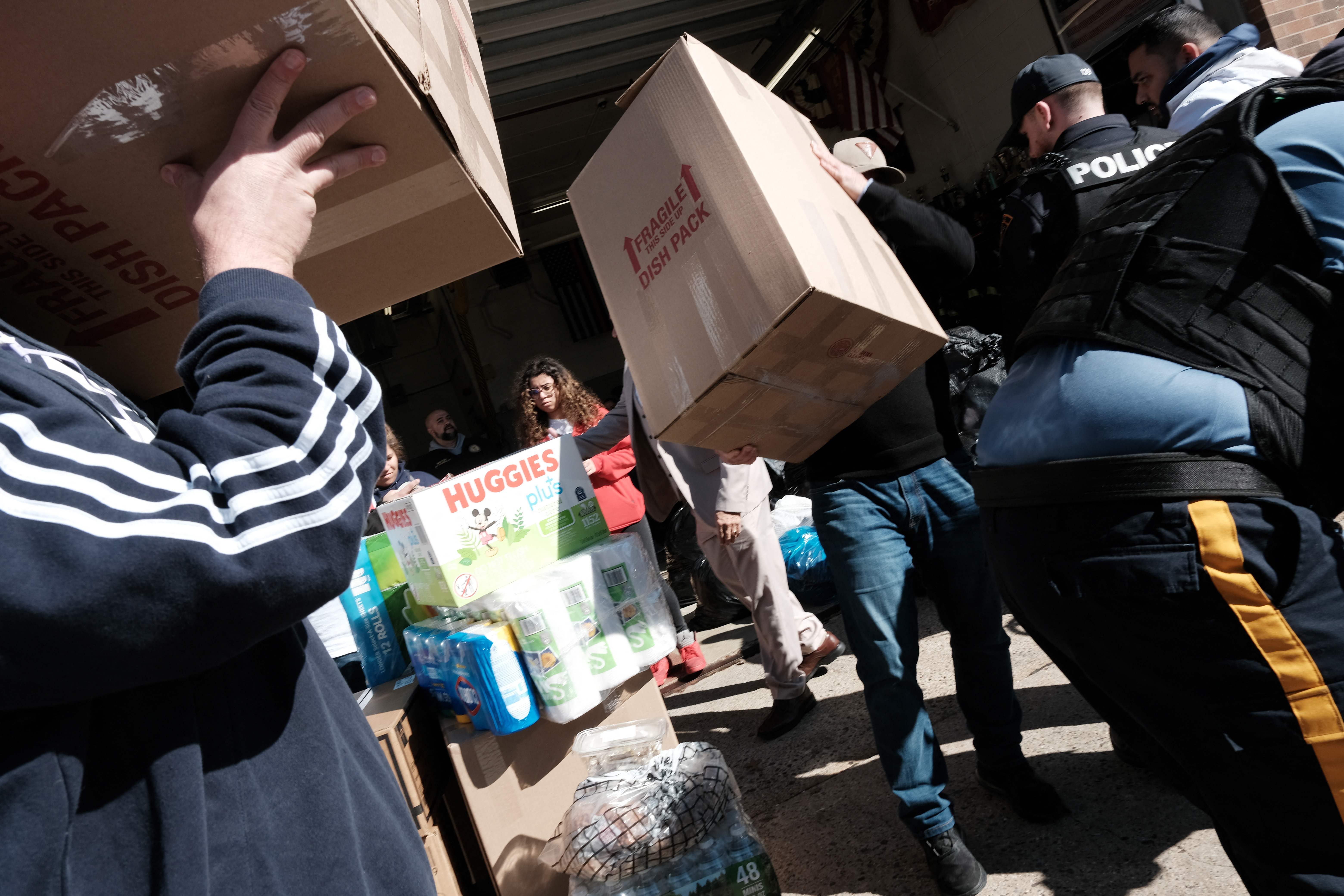 Ilustrasi: penyaluran bantuan untuk Turki