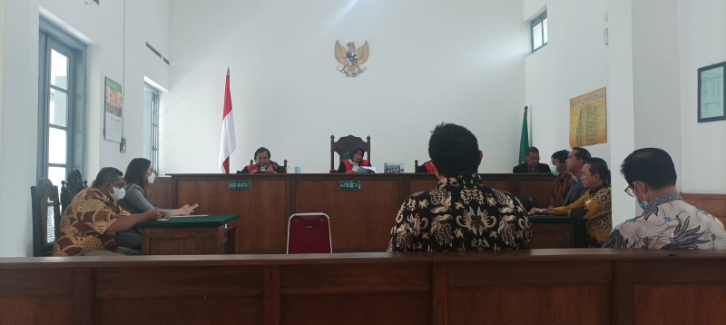 Suasana sidang di mana PT Buana Varia akhirnya mencabut Gugatan terhadap anak TKW asal Solo