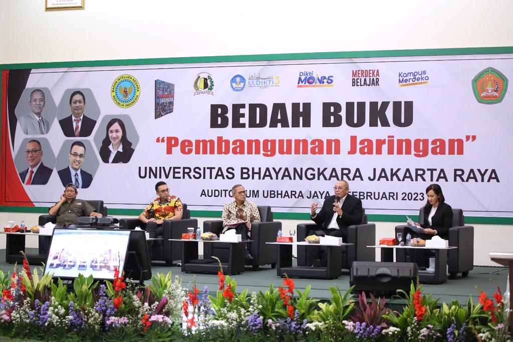 Bedah buku di Universitas Bhayangkara