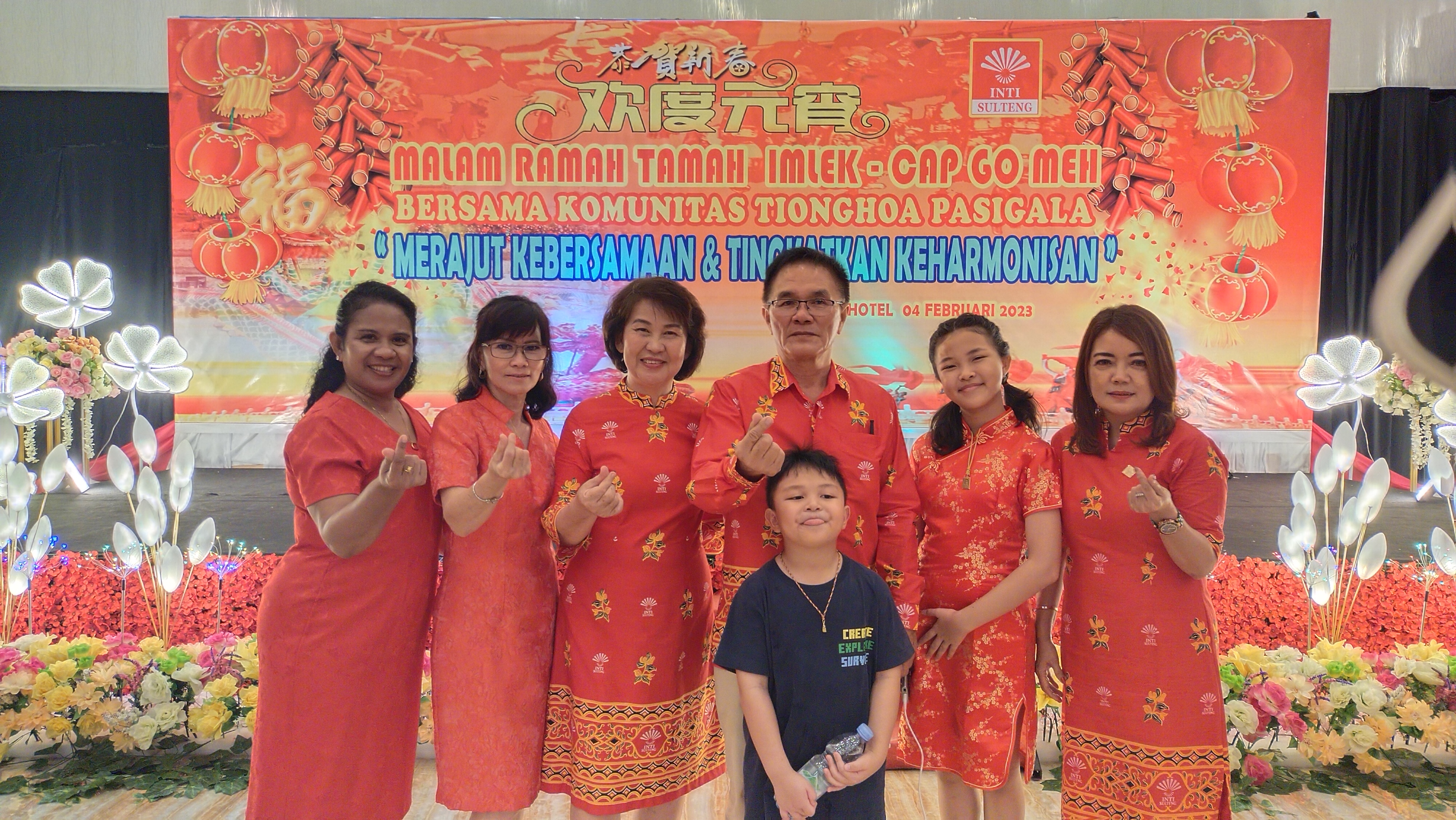 Komunitas Perhimpunan Indonesia Tionghoa (INTI) Sulteng, bersuka cita dalam acara malam ramah tamah Imlek sebagai penutup dari rangka