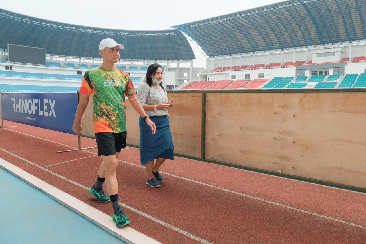 Gubernur Jawa Tengah Ganjar Pranowo saat melakukan inspeksi ke Stadion Jatidiri Semarang, beberapa waktu lalu.