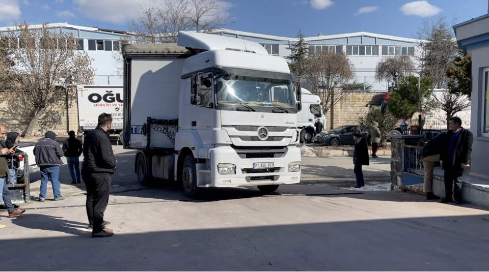 Bantuan Indonesia melalui KBRI Ankara kepada korban gempa di Turki