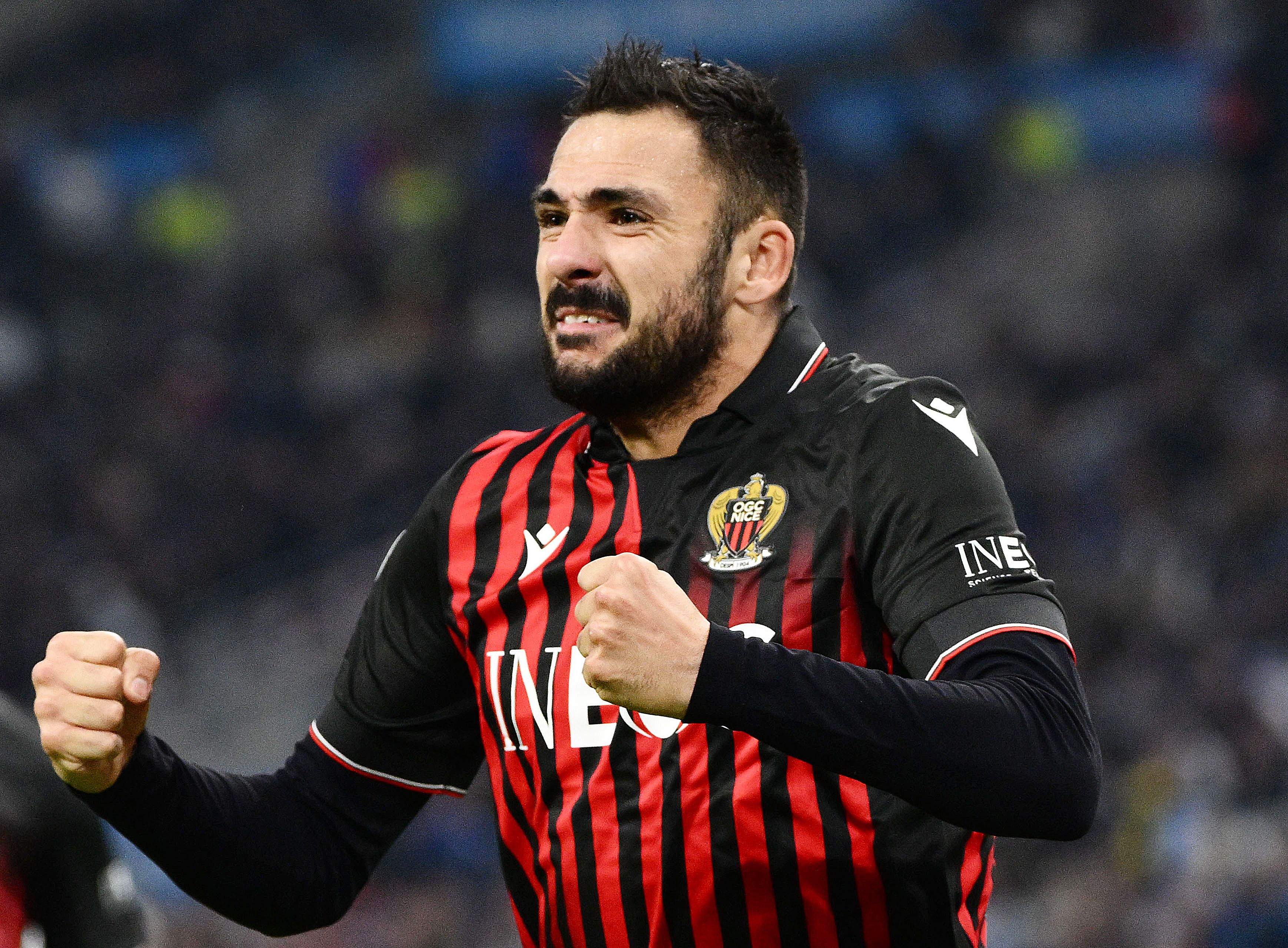 Penyerang Nice Gaetan Laborde melakukan selebrasi usai mencetak gol ke gawang Marseille di laga Ligue 1