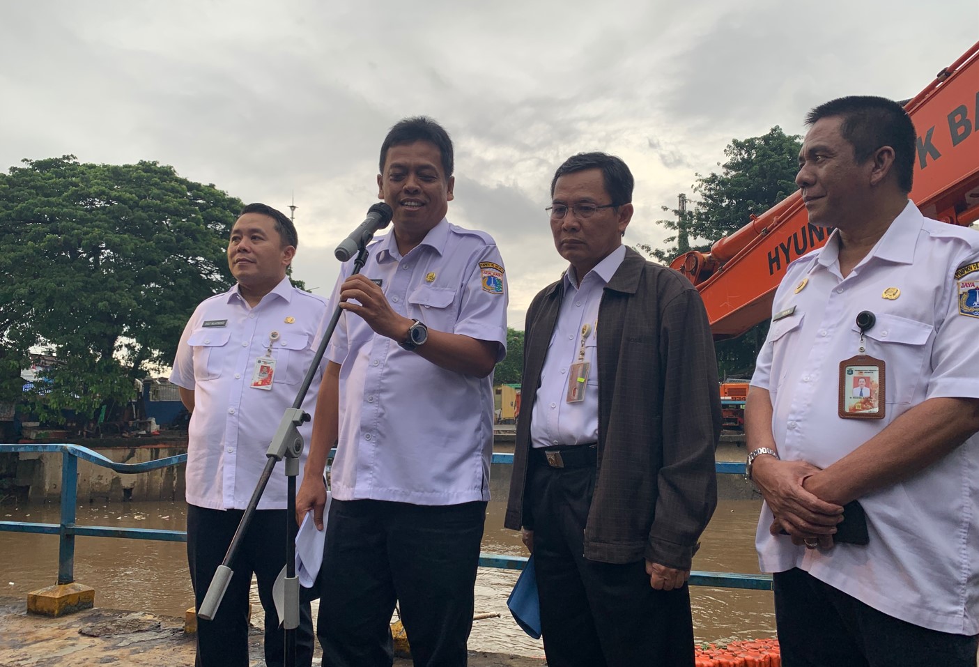 Sekda DKI Berjanji Berusaha Penuhi Target Banjir Enam Jam Surut