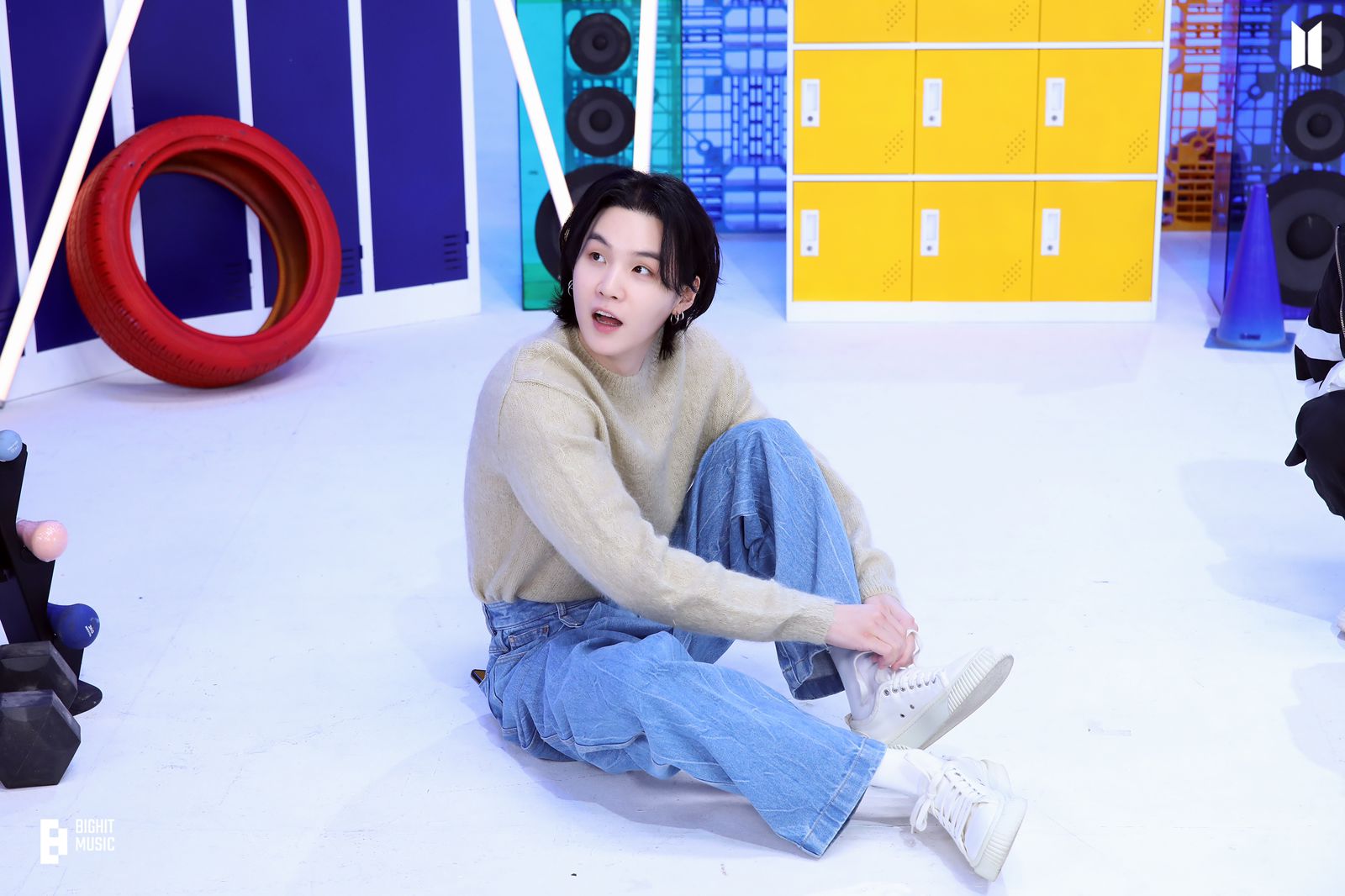 Suga BTS-IU kembali berkolaborasi