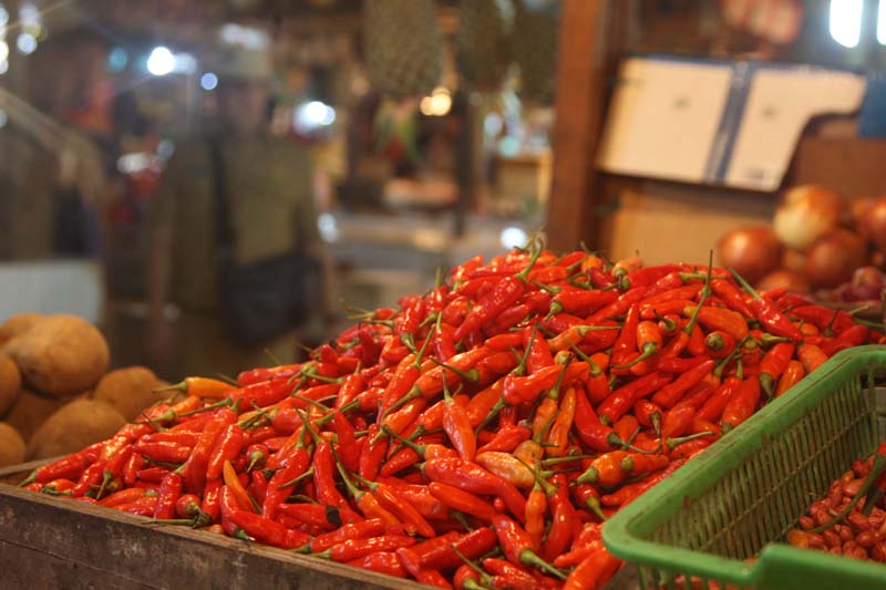 Harga pangan mulai menunjukan kenaikan jelang Ramadan.