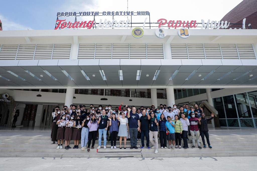 Papua Youth Creative Hub (PYCH) gandeng PT Nokentech Digital Indonesia dan Salesforce gelar digital training asah talenta muda Papua.