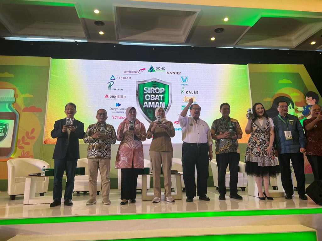 Dialog interaktif kesehatan “Sirop obat aman” yang digelar GP Farmasi di Ballroom Royal Kuningan Hotel, Jakarta,