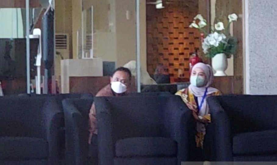 Kepala BPN Jakarta Timur Sudarman Harjasaputra memenuhi undangan KPK untuk memberikan klarifikasi LHKPN, Selasa (21/3).