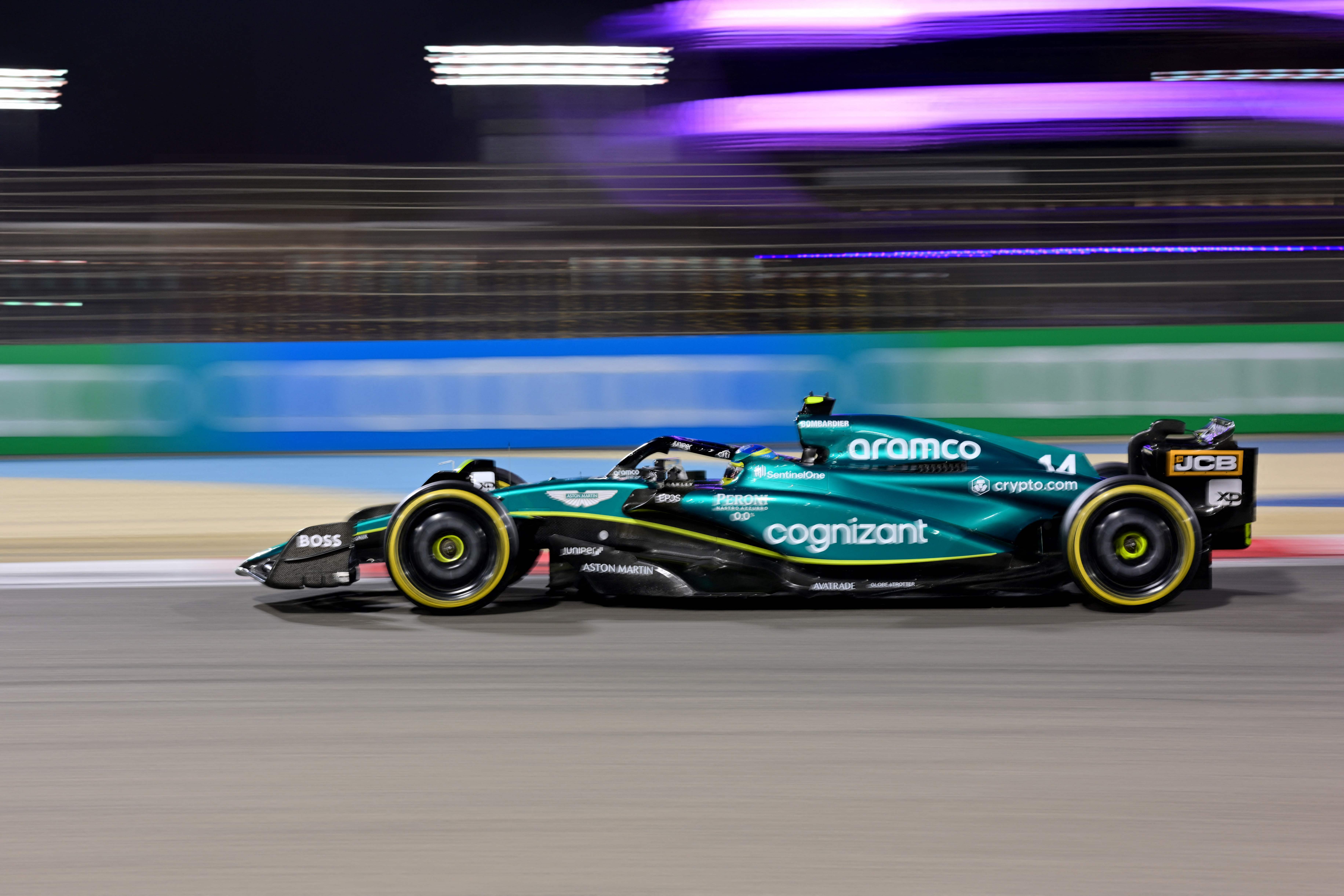 Pembalap Aston Martin Fernando Alonso