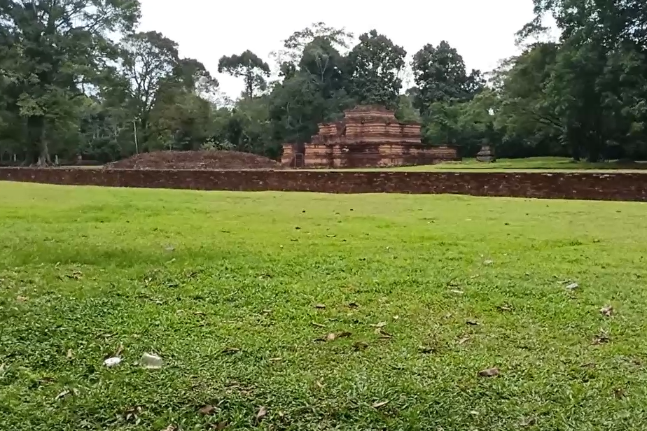 Candi Muaro Jambi.