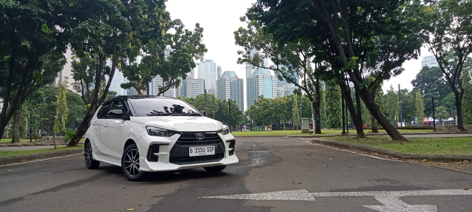  Toyota Agya 1.2 GR-S