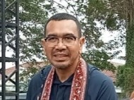 Arya Sinulingga.