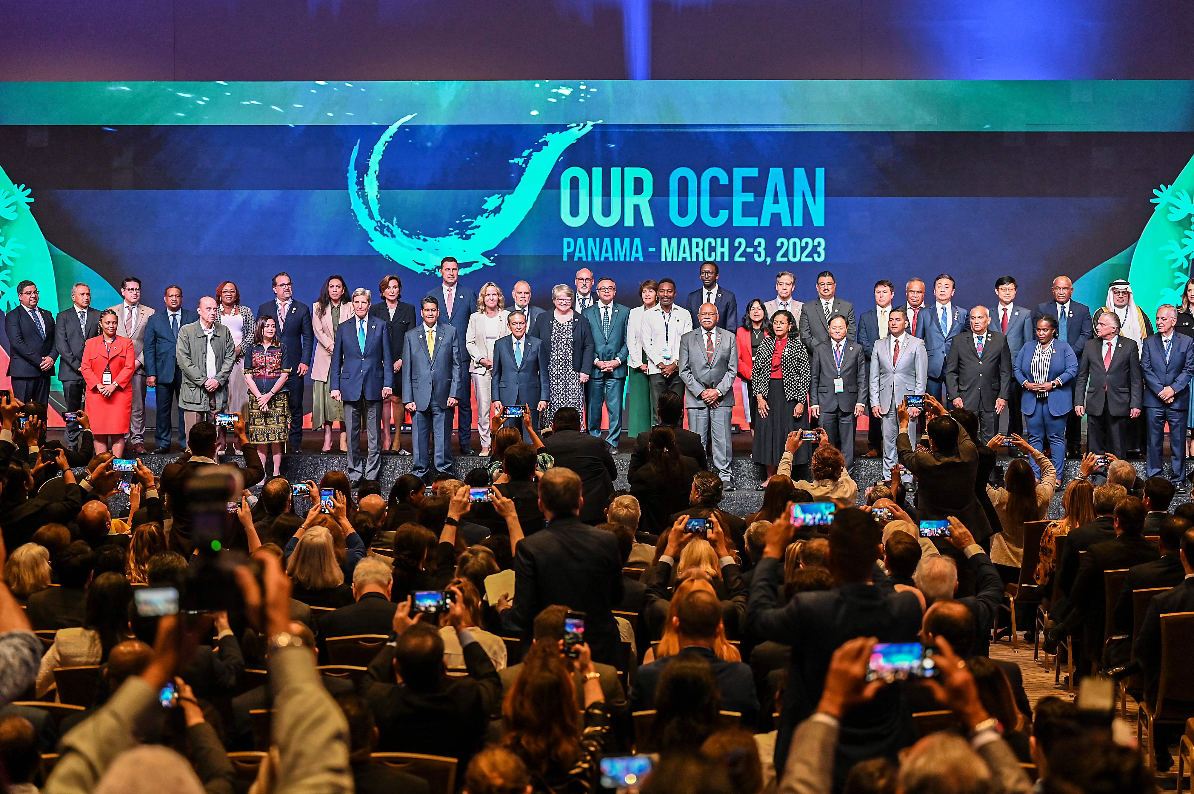 Para peserta konferensi Our Ocean yang diadakan di Panama, 2-3 Maret 2023