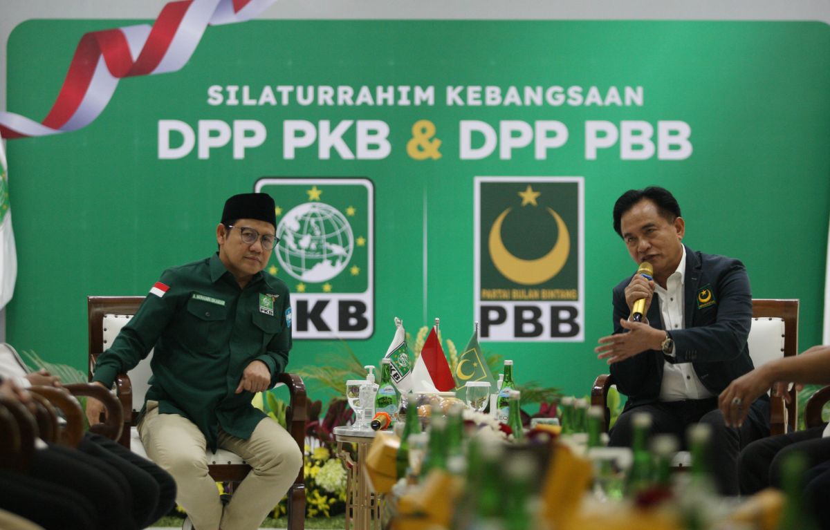 Ketua Umum PBB Yusril Ihza Mahendra bertemu dengan ketua Umum PKB Muhaimin Iskandar 