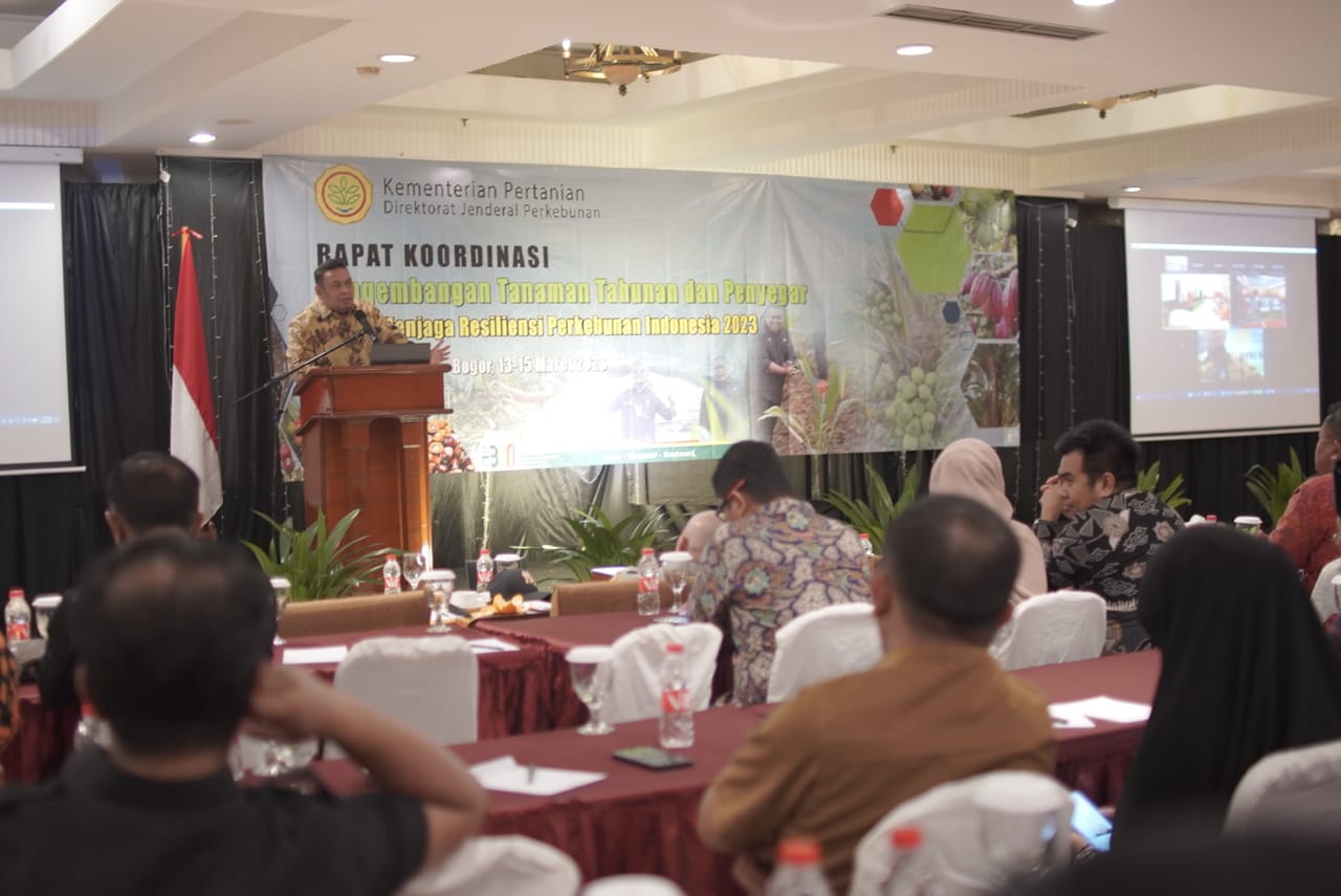 GELAR RAKOR: Dirjen Perkebunan menggelar Rapat Koordinasi Pengembangan Kawasan Tanaman Tahunan dan Penyegar di Jakarta, Senin (13/3).