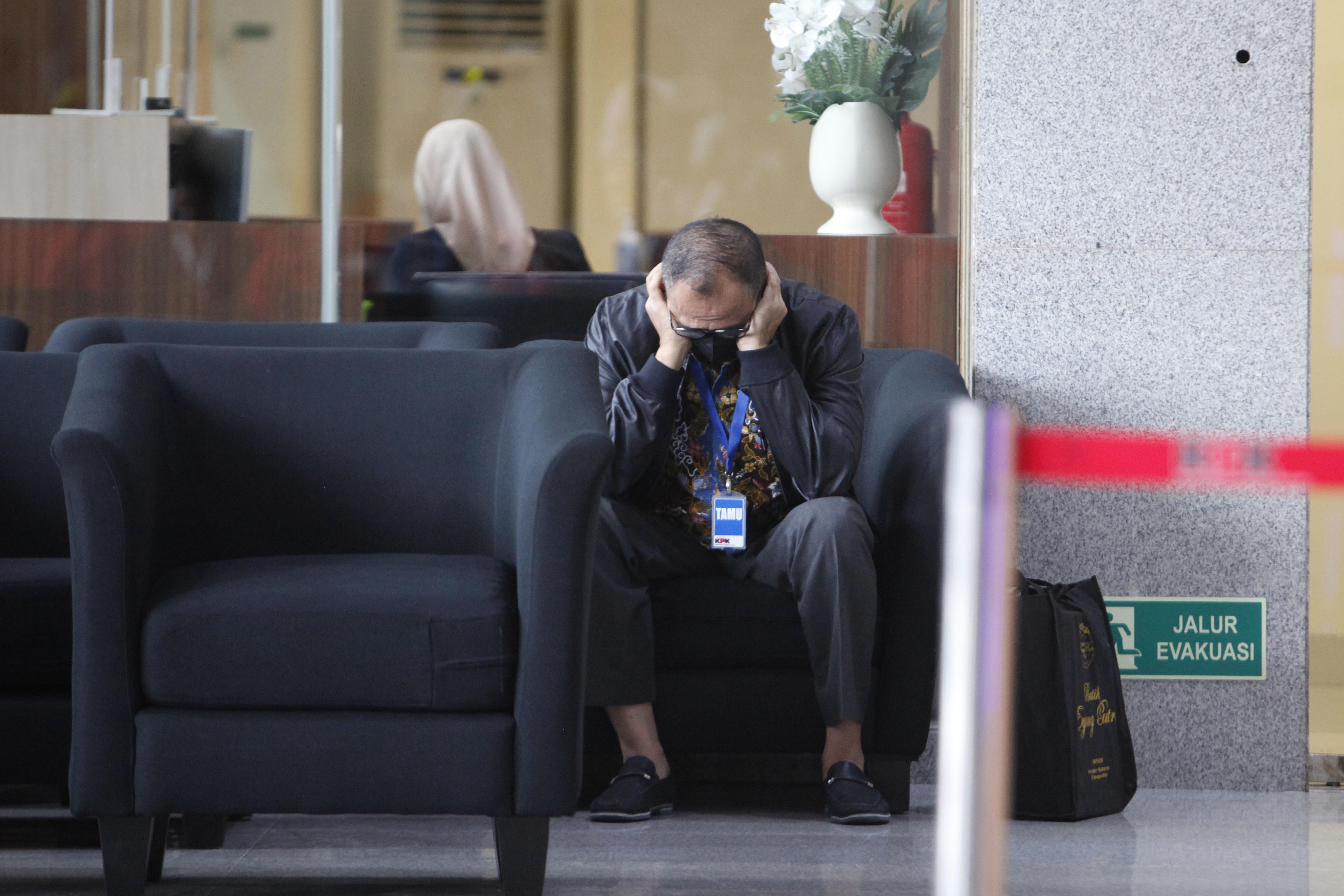 Eks Kepala Bagian Umum di Kanwil DJP Jakarta Selatan II, Rafael Alun Trisambodo tersangka gratifikasi.